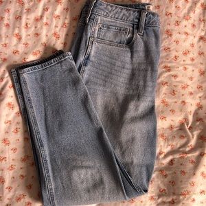 Holster Curvy Ultra High-Rise Mom Jean